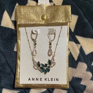 Anne Klein Gold and Emerald Necklace Set